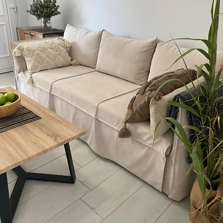 Yvonne's House شقة *