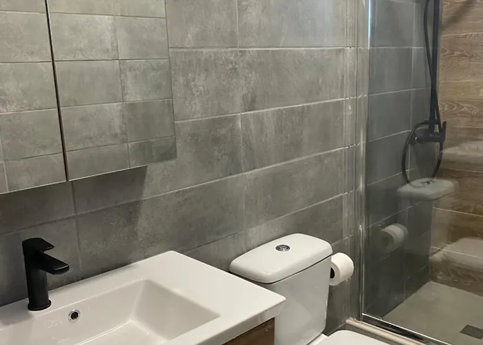 Апартаменты Yvonne's House